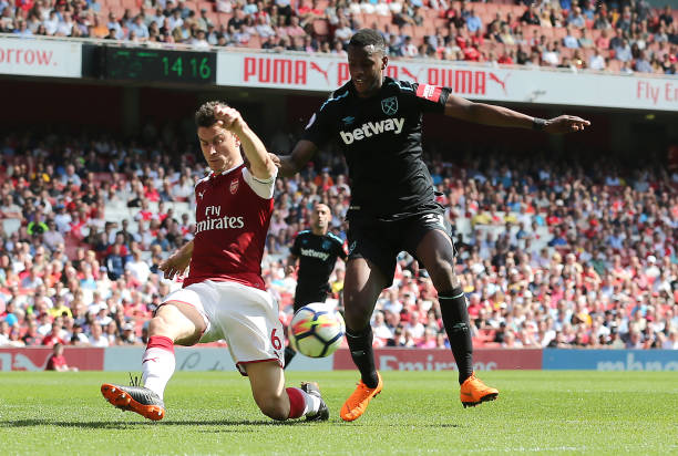 一防守中占 一防守中占