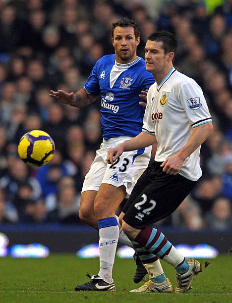 更有消息称 更有消息称